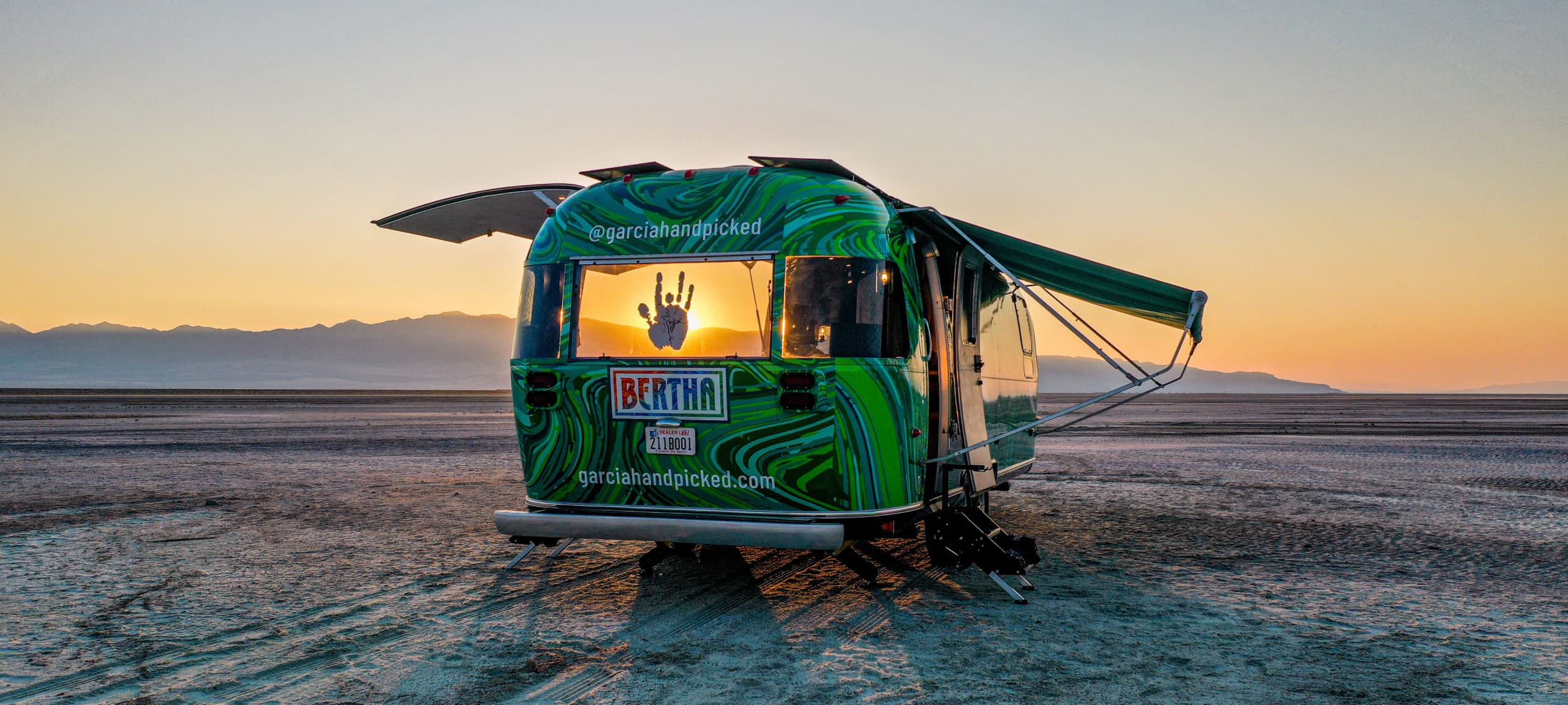 Jerry Garcia  Hand-Picked 2007 Airstream