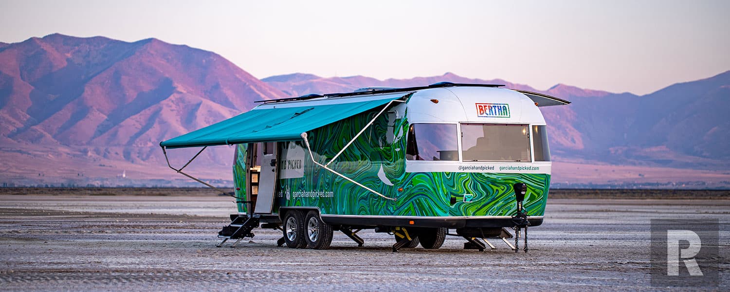 Jerry Garcia  Hand-Picked 2007 Airstream — photo 4