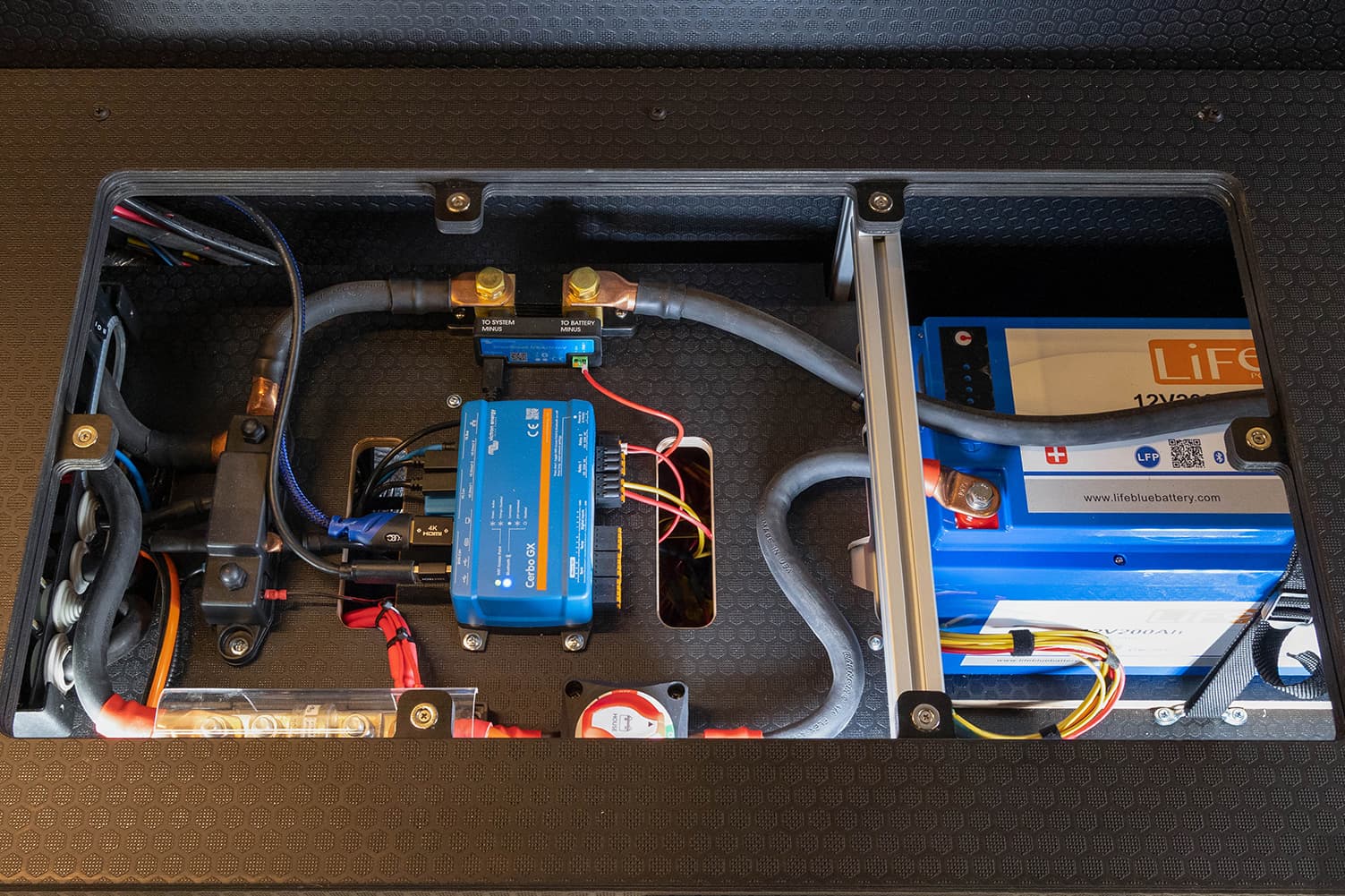 Full camper van buildout by Reparadise