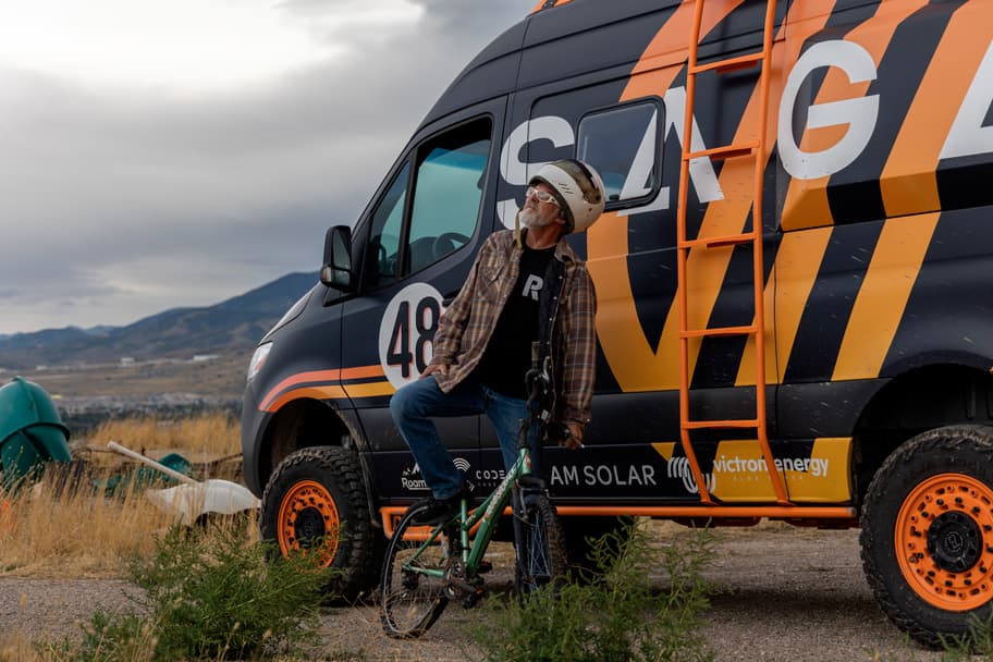 SAGA Team Van — photo 8