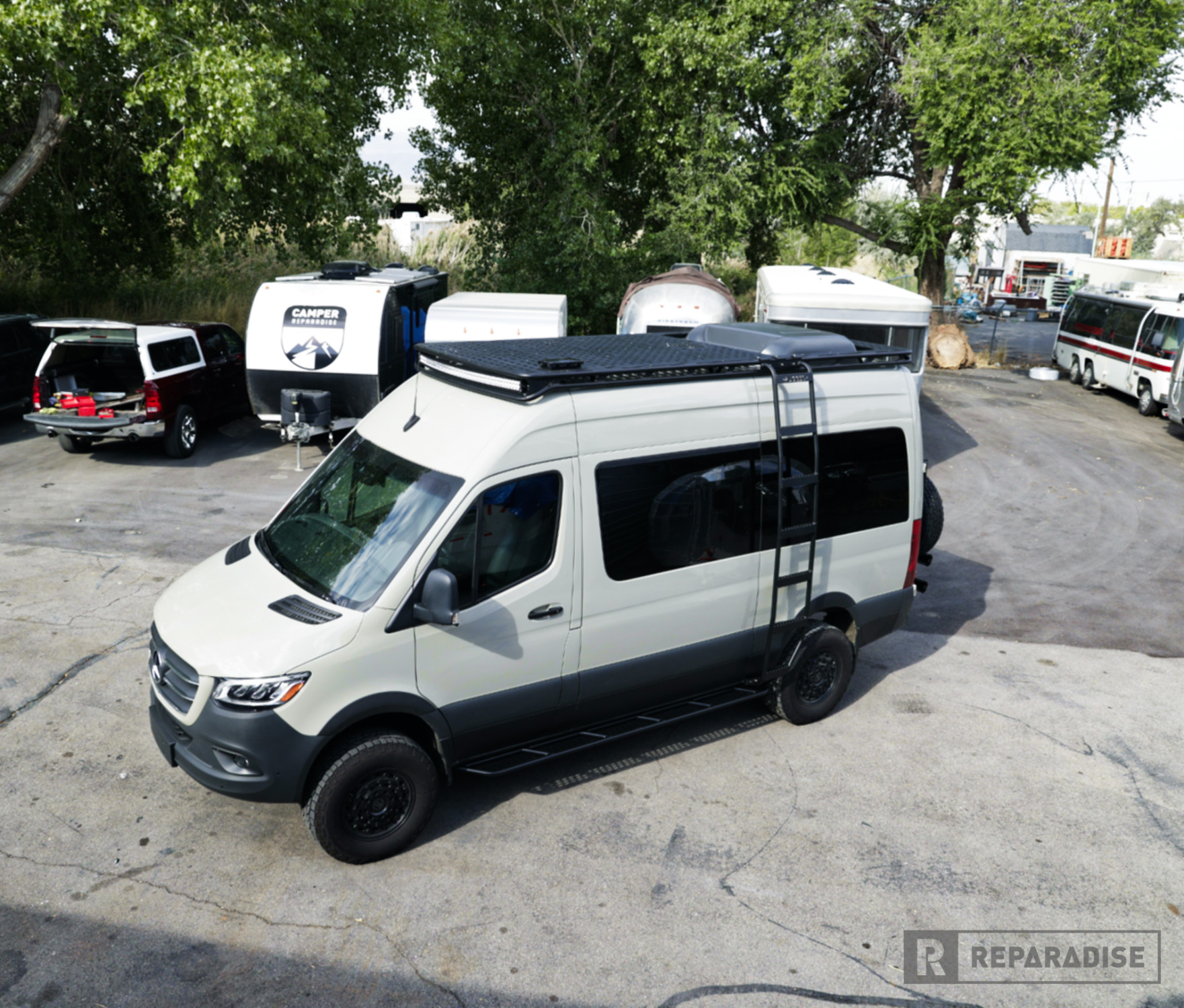 Sprinter 4x4 VS30 144 Passenger - Reparadise