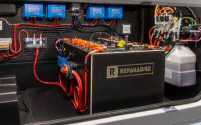 Next-Level RV Power: Twin Inverters & a 15kWh 48V Battery Bank in a Brinkley 5th Wheel